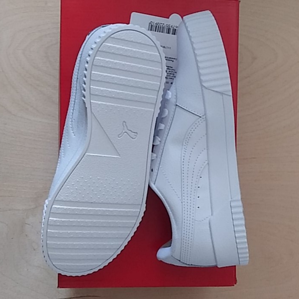 Shoes - Picture 2 of 2